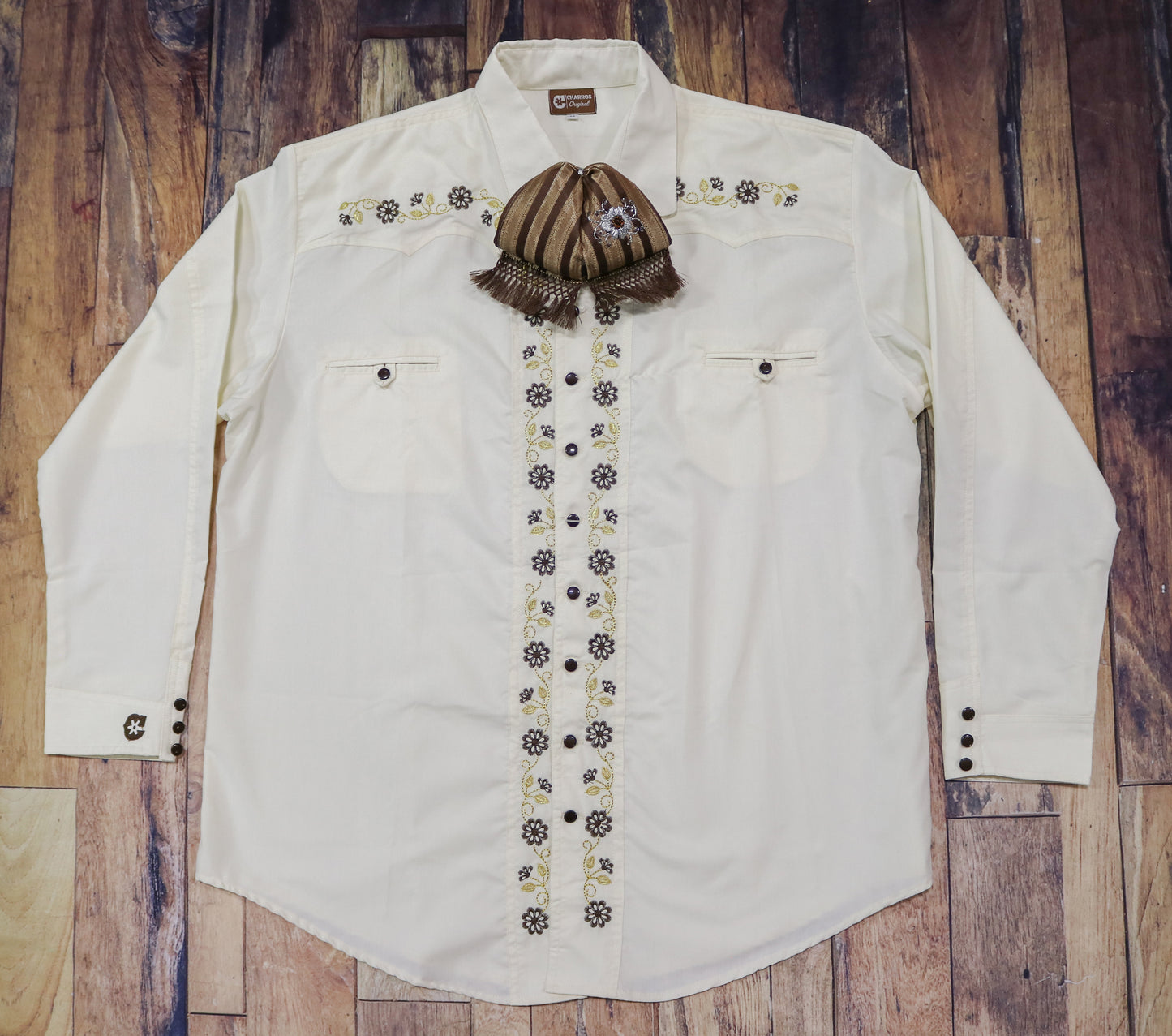 3XL (46) Camisa Embroidered Charro Cream Shirt