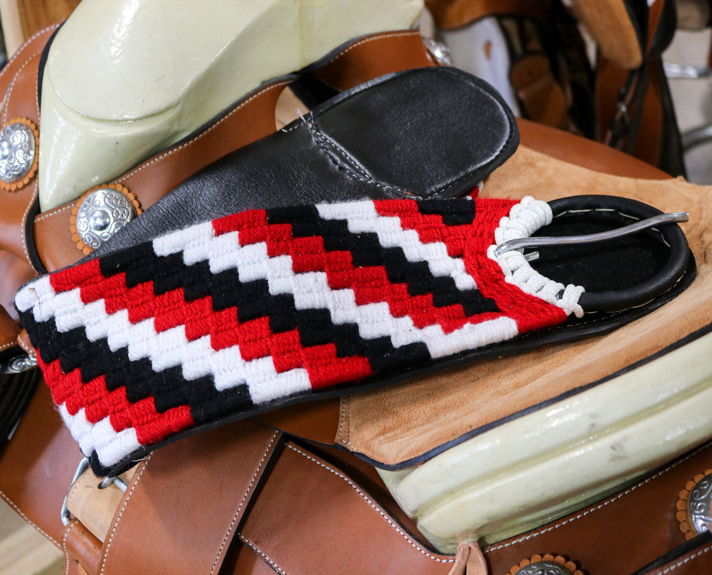 31" Rojo Charro Horse Braided Cincho