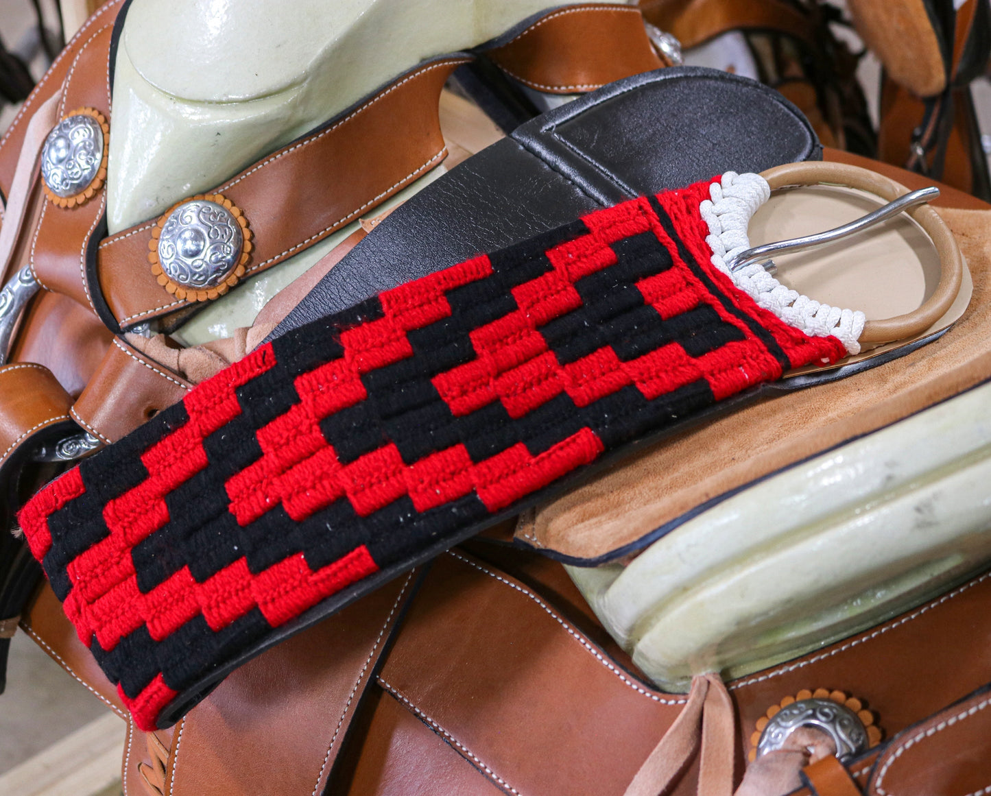 35" Red Cincho Steel Buckles Charro Horse
