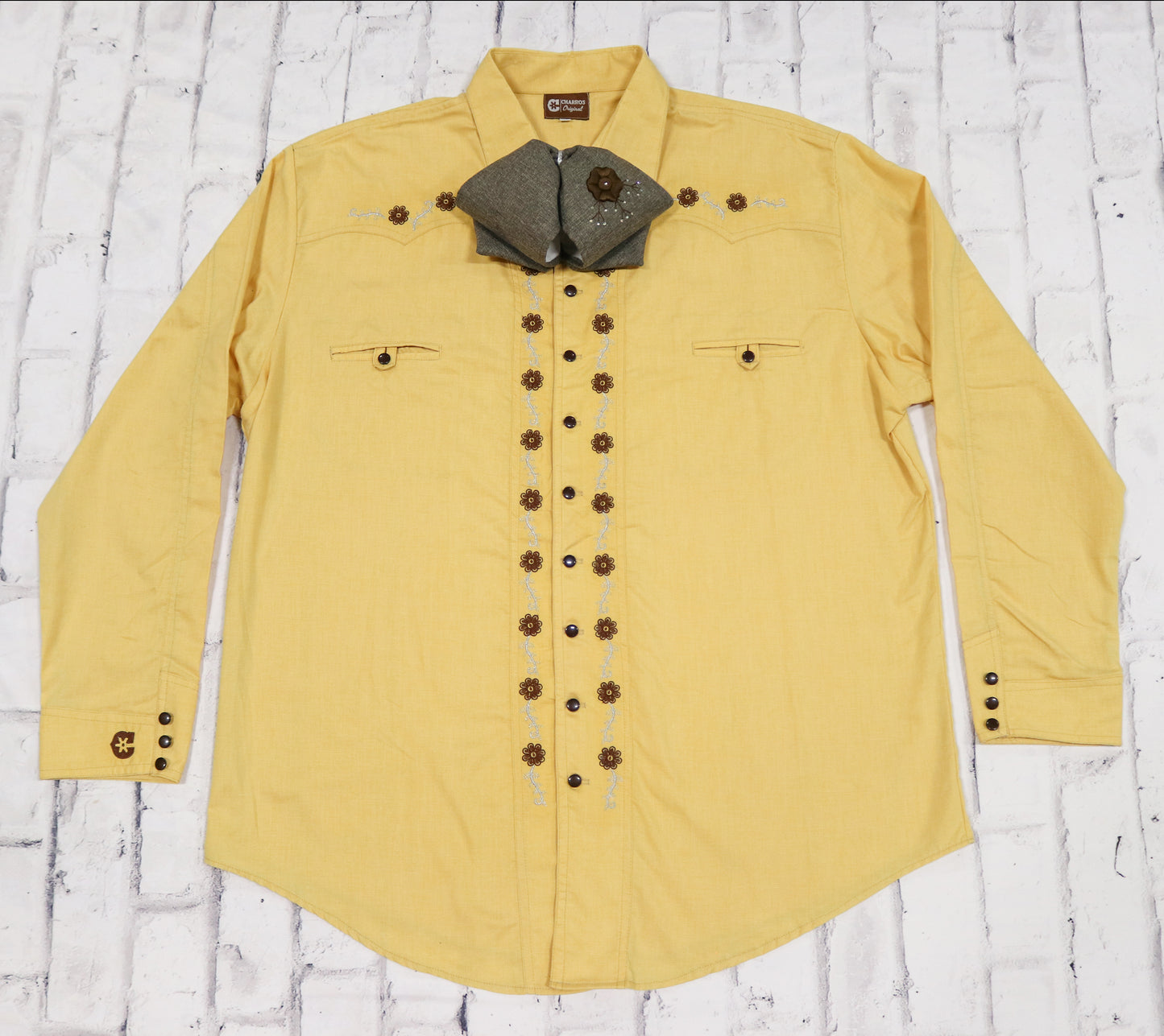 46 (3XL) Yellow Camisa Charra Diseño Bordada