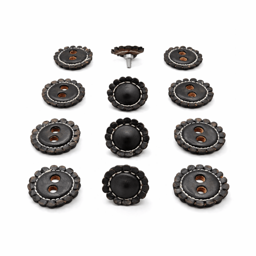 Black Juego De Chapetones Monturas Charras Conchos - M - Royal Saddles - Charro Saddle Parts