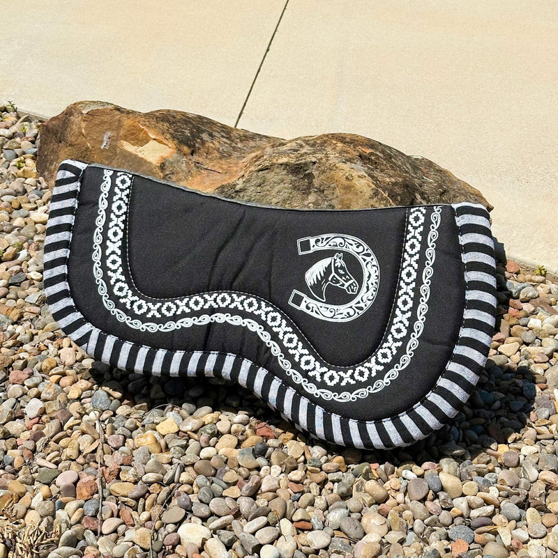 Charro Black Saddle Pad Carona Cola de Pato Negra - M - Royal Saddles - Charro Pads/Caronas