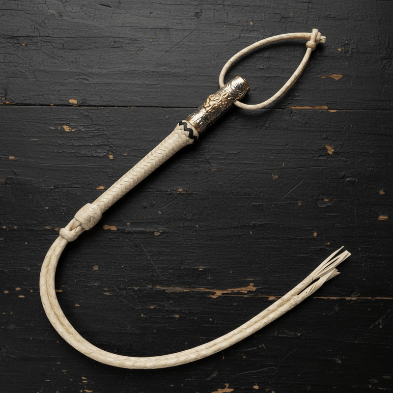 Fino Cuarta De Piel Charro Con Ferrul Pony Leather Quirt - M - Royal Saddles - Charro Whips/Cuartas