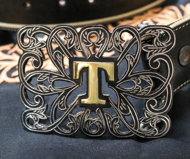 Hebilla Pavonada "T" Negra Charro Buckle - M - Royal Saddles - Belts/Buckles