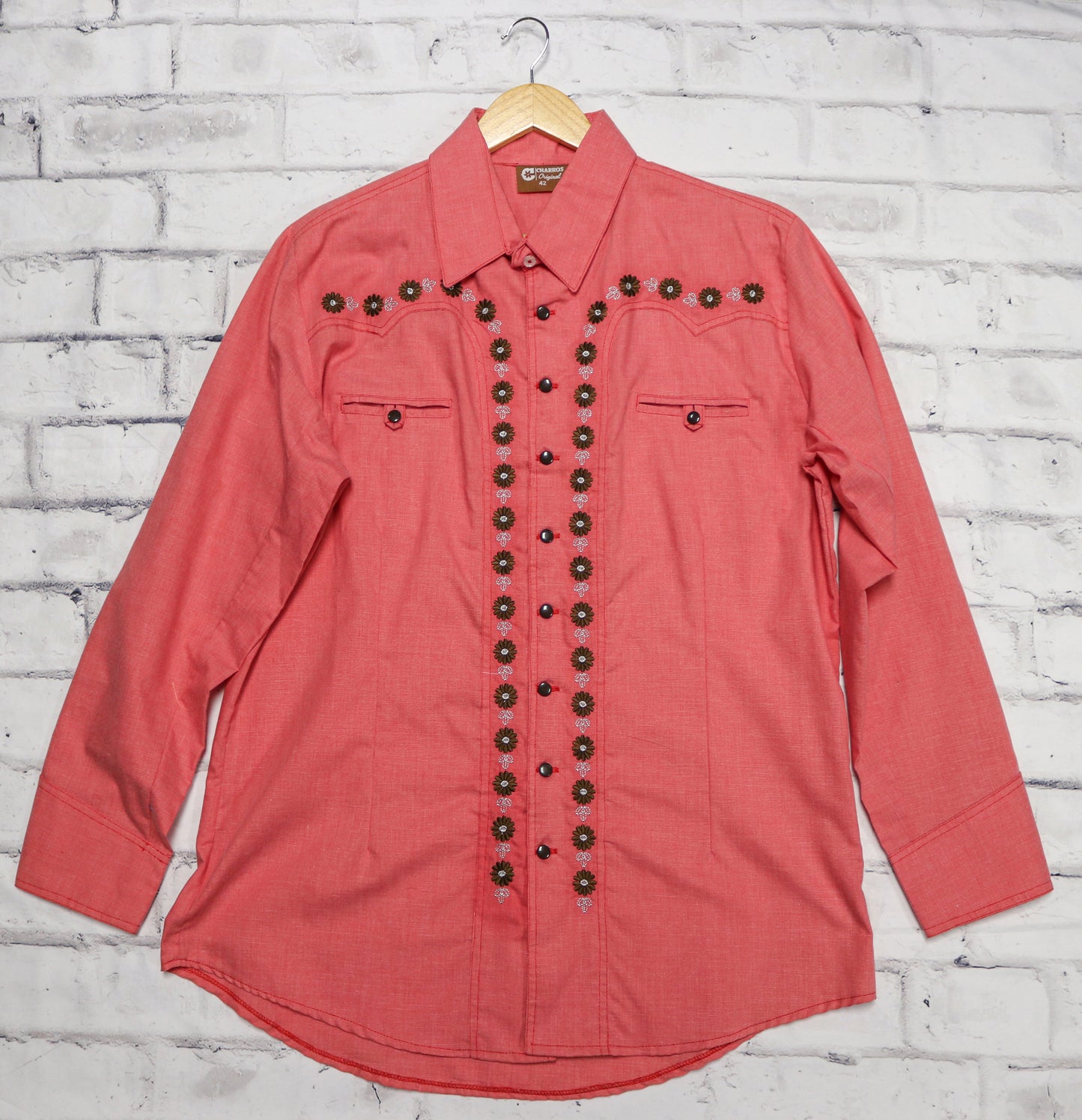 44 (2XL) Red Camisa Charra Diseño Bordada