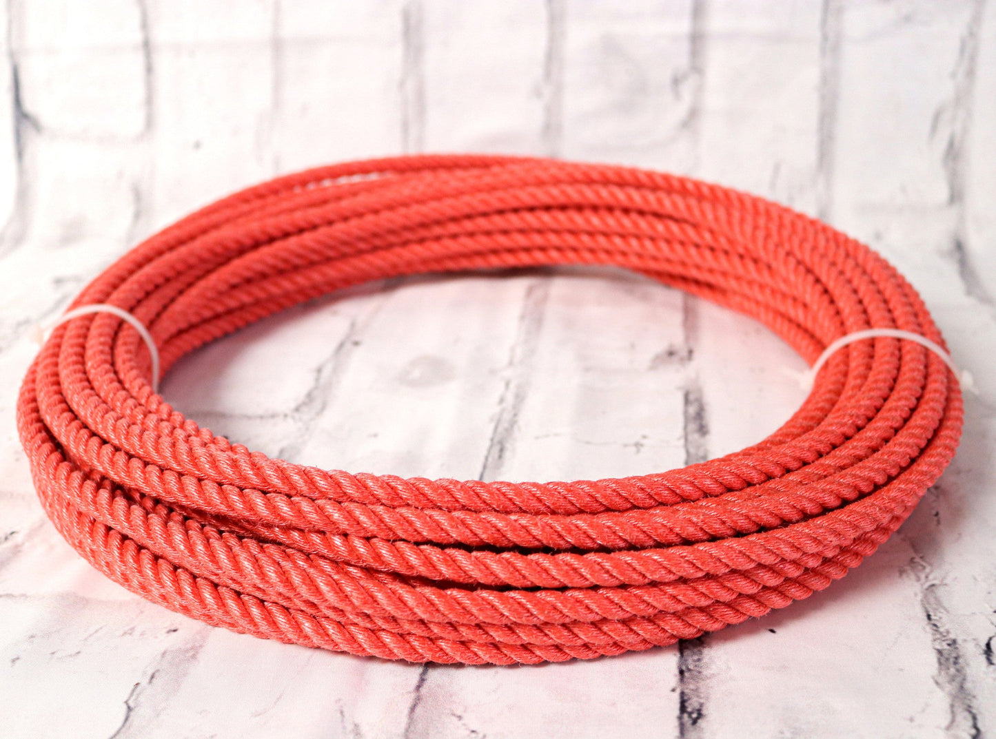 125 Ft Red Soga de Plomo  11mm Lead Core Lasso Rope